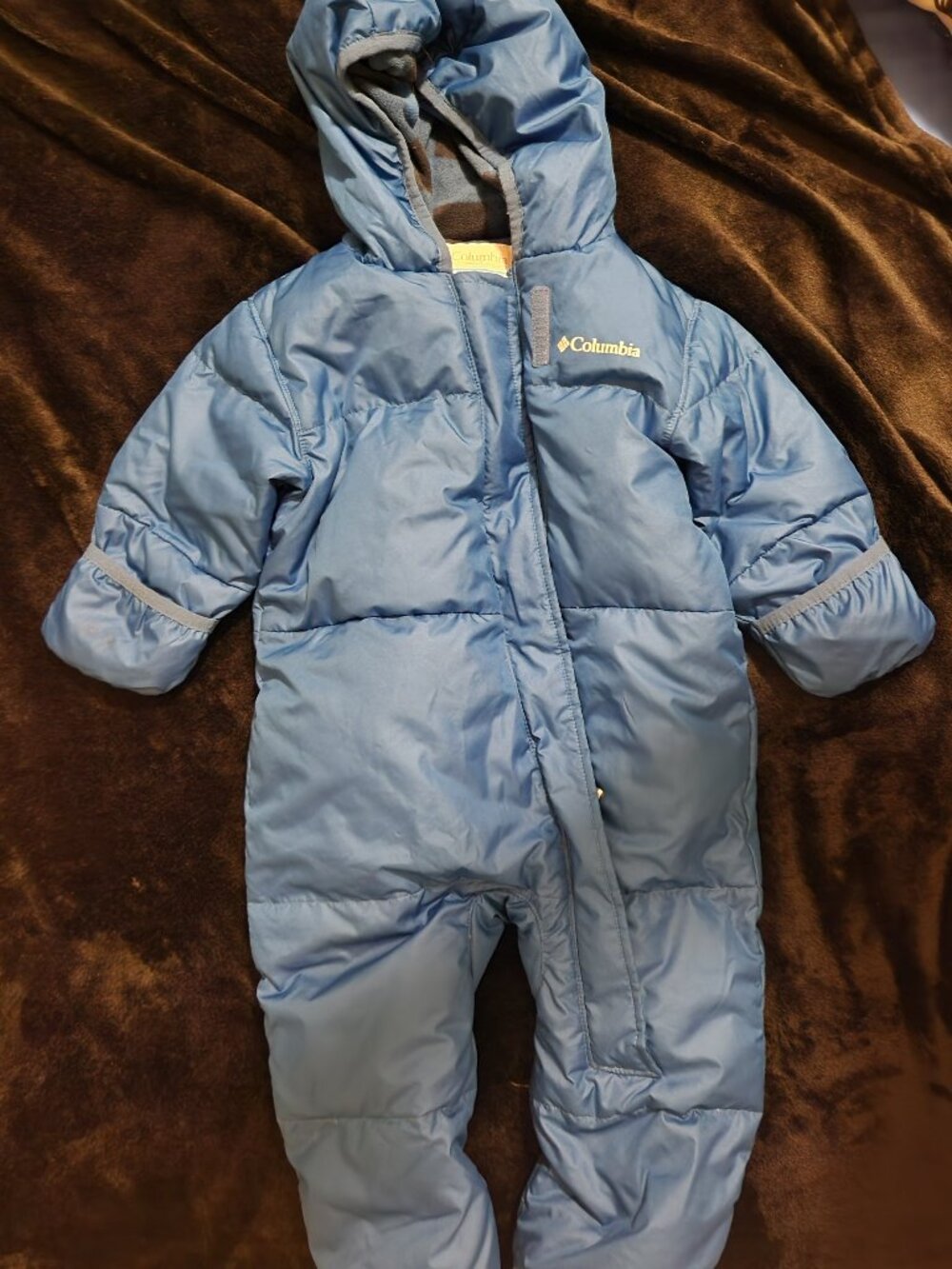 Columbia baby body suit